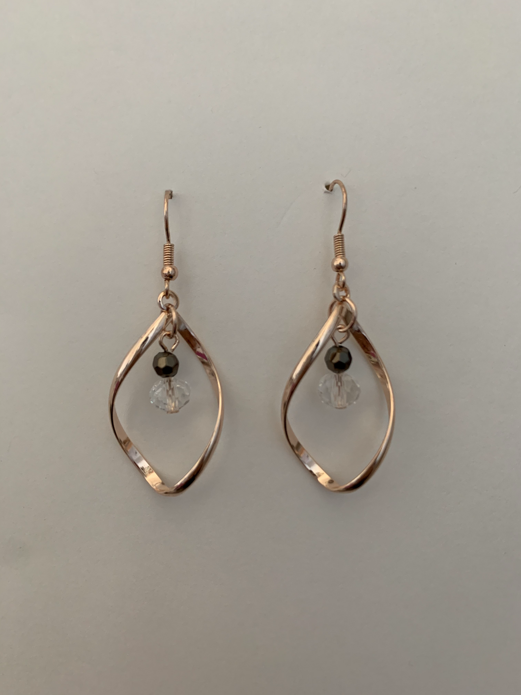 Elegant Oval Shaped Gold Earrings